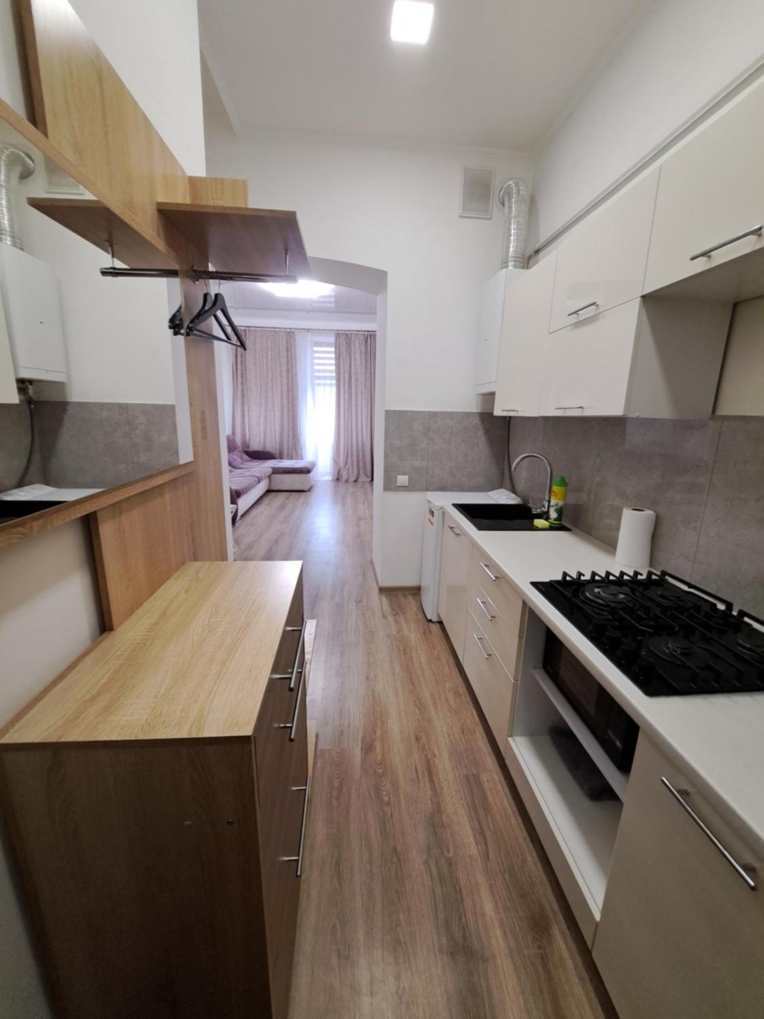 Dvokimnatna Quartira Bila Opernogo Teatru Apartment Lviv Ngoại thất bức ảnh